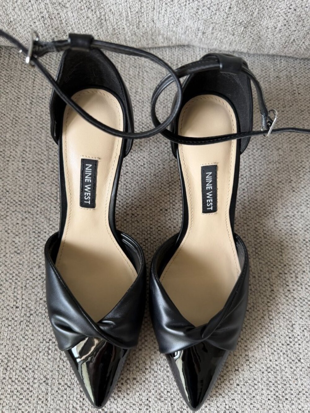 Nine West Women's Eright Pointy Toe Pump - Black Patent/Black Matte/Silver - Picture 3 of 8